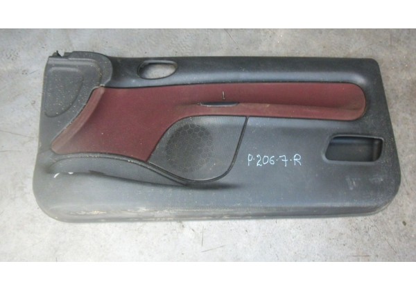 Обшивка дверки передньої  правої (купе) Peugeot 206, 9631266077